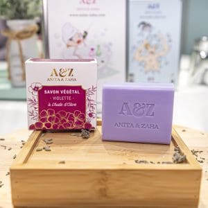 Soin cosmétique à base végétale, senteur violette