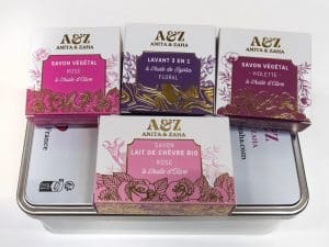 Coffret beauté florale naturelle, fabrication avec passion et qualité française ANITA & ZAHA