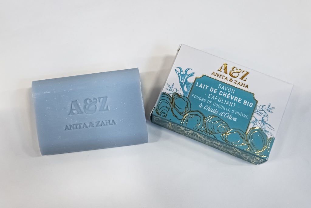 Savon exfoliant avec poudre naturelle ANITA & ZAHA- Made In France