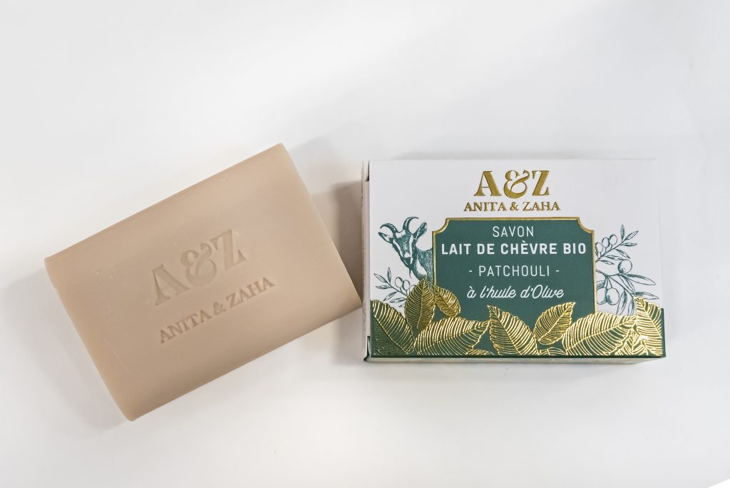 Savon ANITA & ZAHA au lait de chèvre bio et patchouli, Made In France.